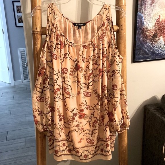 Max Edition Tops - Max Edition Boho Floral Cold Shoulder Blouse Top SZ Large